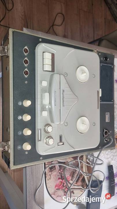 Magnetofon szpulowy lampowy Telefunken łódzkie Warta sprzedam