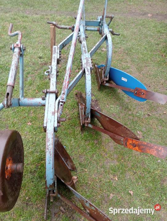 Pług zagonowy 3 skibowy Overum stan lubelskie Międzyrzec Podlaski sprzedam