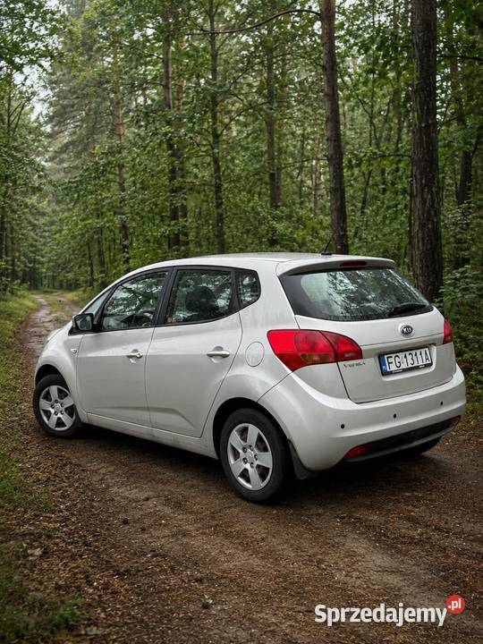 KIA Venga 16 benzyna 125 2011r przestronny Gorzów Wielkopolski sprzedam