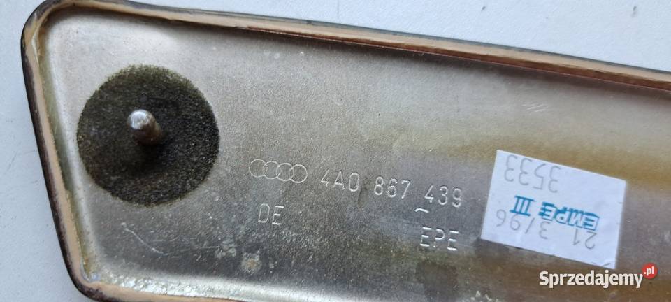 Listwa dekoracyjna przednie lewe drzwi Audi 100 osobowe Luzino
