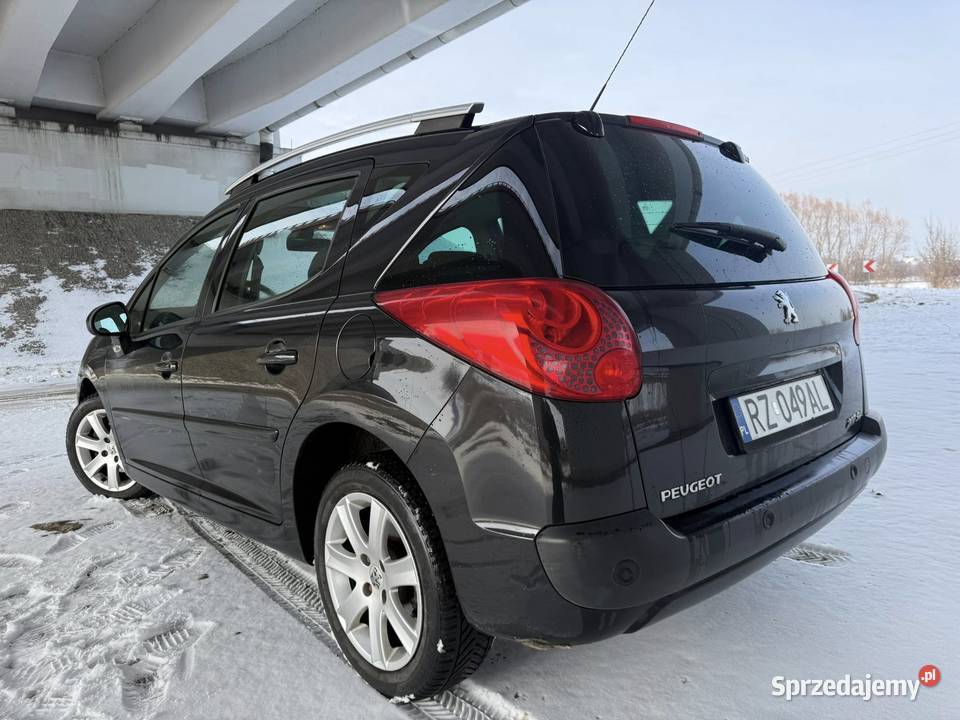 Peugeot 207 SW 16 Benzyna 2009r Panorama Niski 165807km Dębica