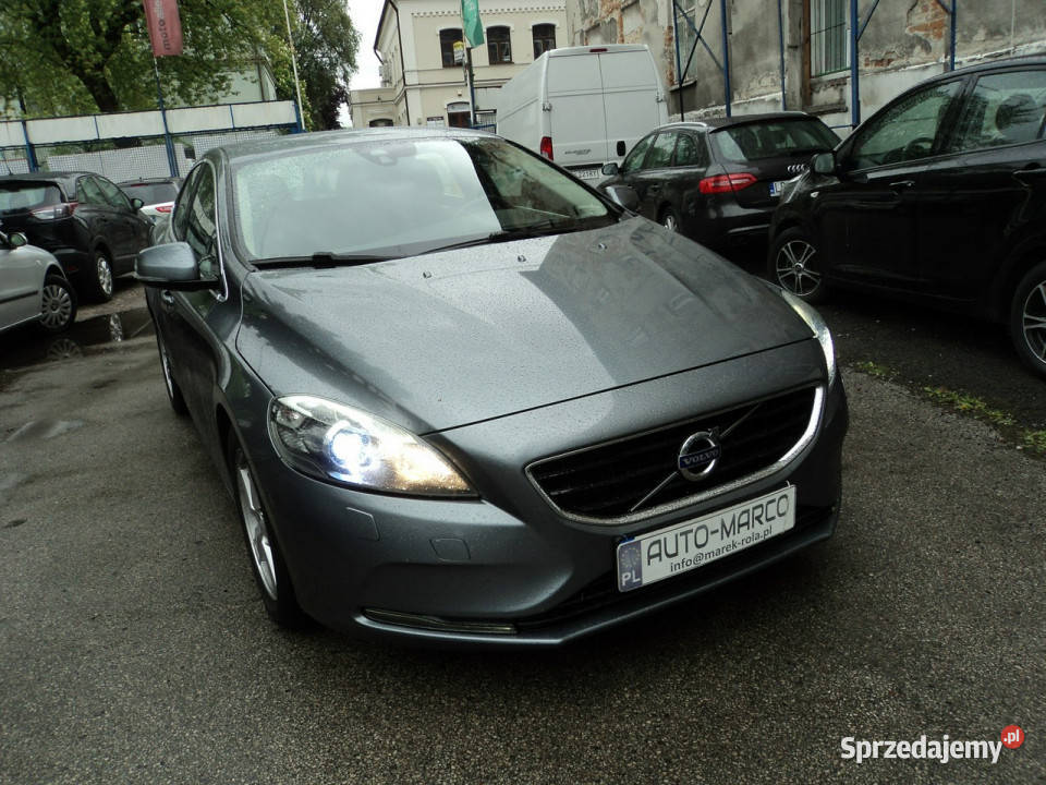 Volvo V40 sprzedam ładne VOLVO V40 20 DIASEL II