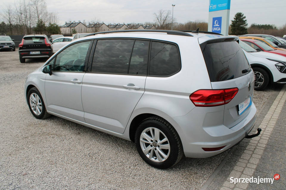 Volkswagen Touran EVO Comfortline netto 63333 Warszawa sprzedam