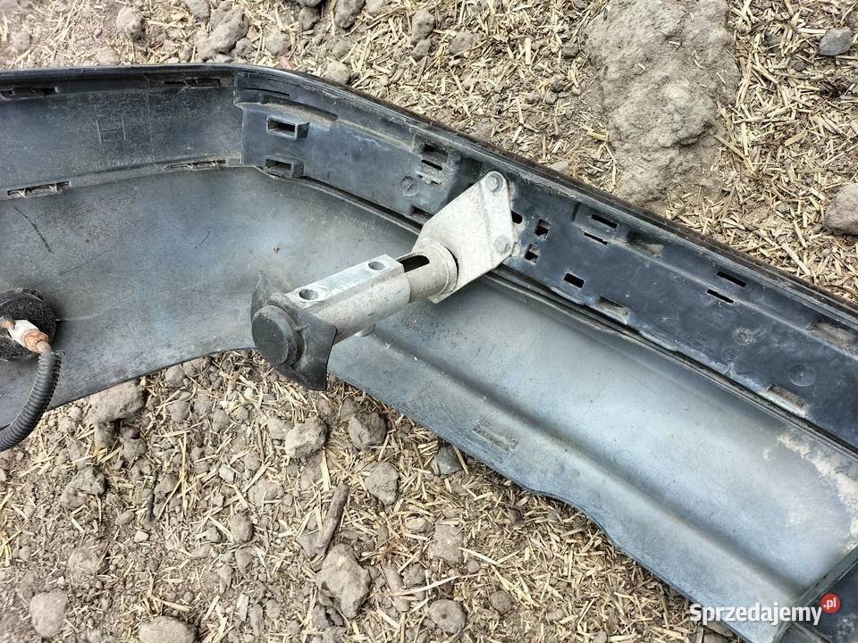 AUDI 80 B4 80 B4 ZDERZAK TYŁ TYLNY TYLNI Kamień-Kolonia