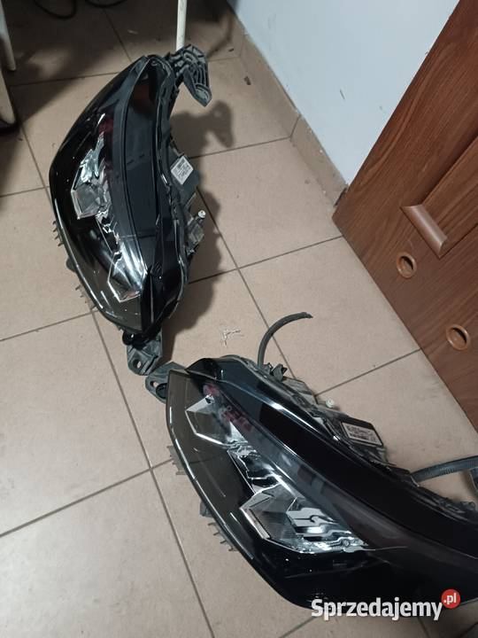 Lampy przód Peugeot 208 II LED osobowe wielkopolskie Dzielice