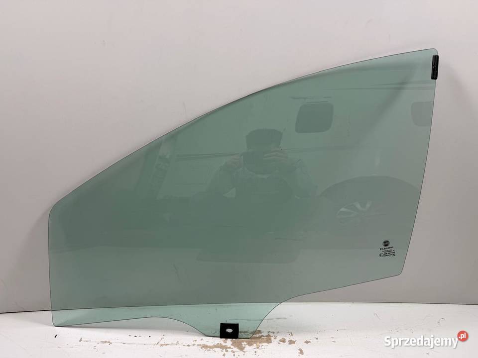 Szyba Boczna Lewa Przednia Fiat Punto 05Fiat
