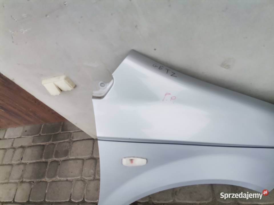 HYUNDAI GETZ BŁOTNIK PRAWY PRZEDNI CS osobowe Części samochodowe Nowy Sącz