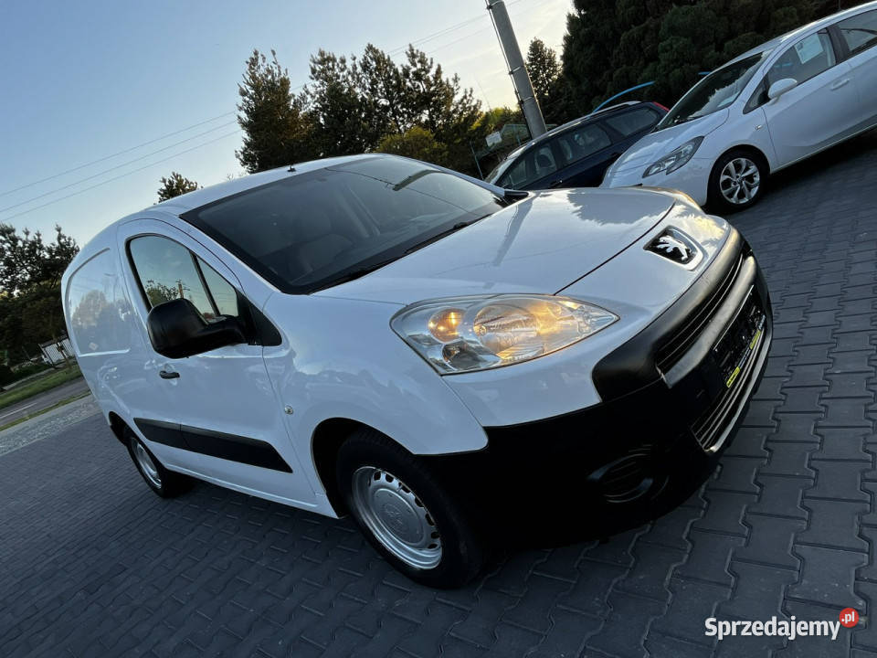 Peugeot Partner Peugeot Partner 16HDi 2009r garażowany Sokołów Podlaski