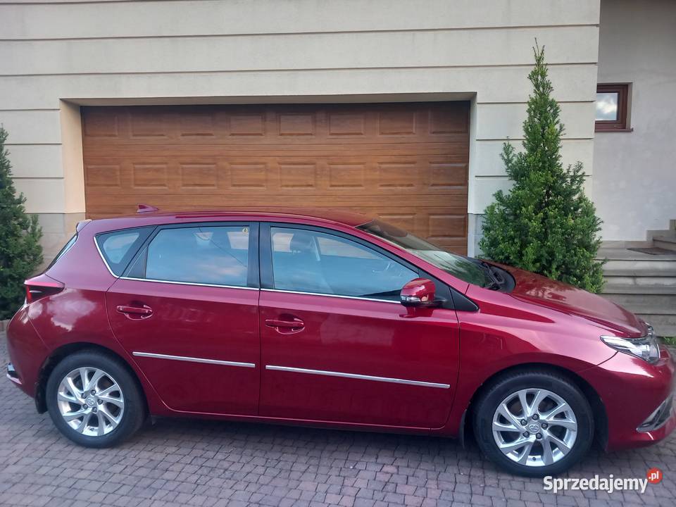 Toyota Auris II 2017 130 podkarpackie Krosno