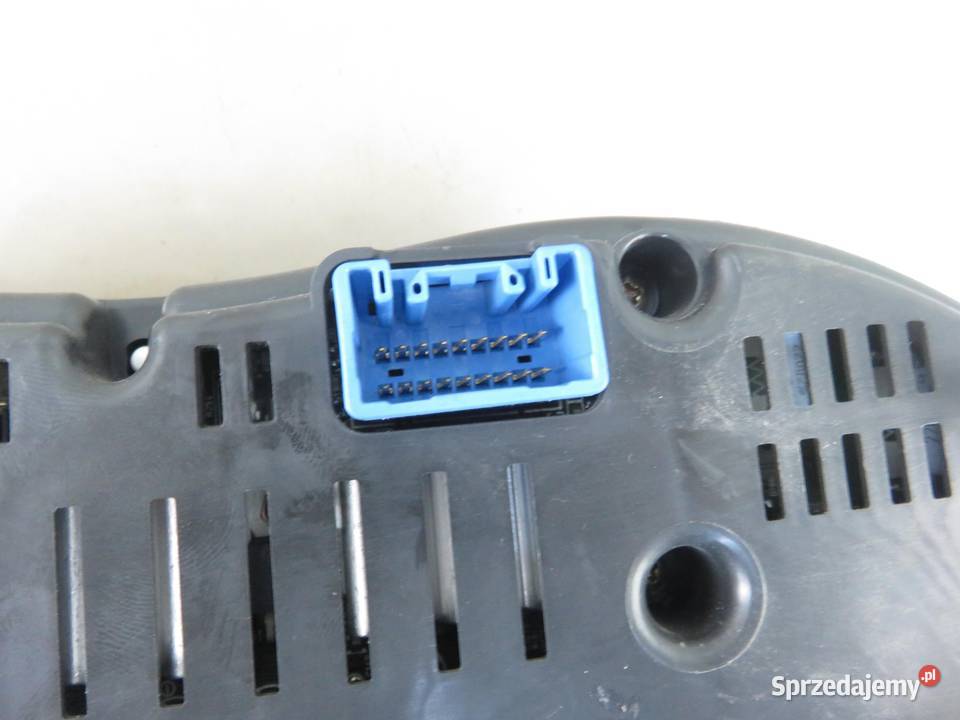 LICZNIK TOYOTA AVENSIS II T25 18 1ZZFE