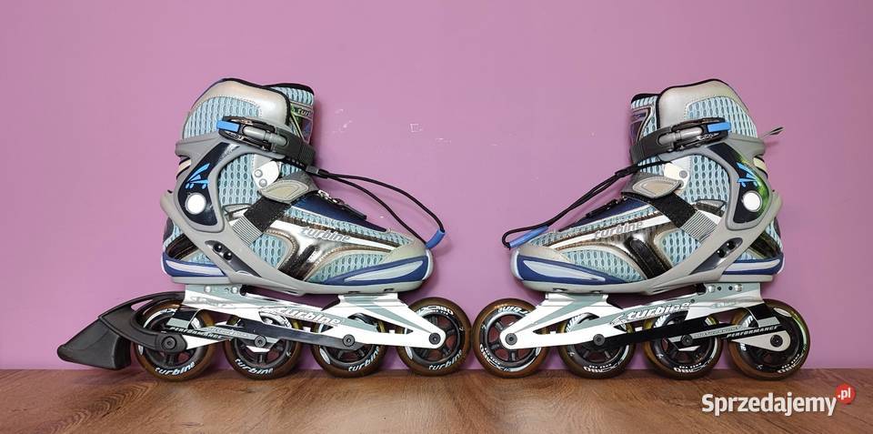 Rolki Turbine prawie nowe r 39 255 zakryte Skating Jasień