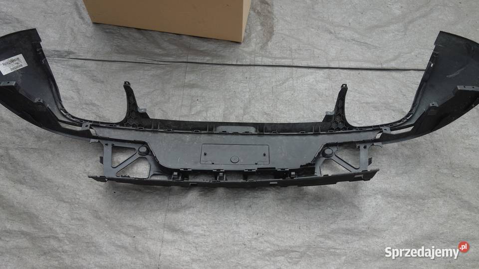 PORSCHE MACAN DOKŁADKA ZDERZAKA TYŁ osobowe śląskie Ruda Śląska