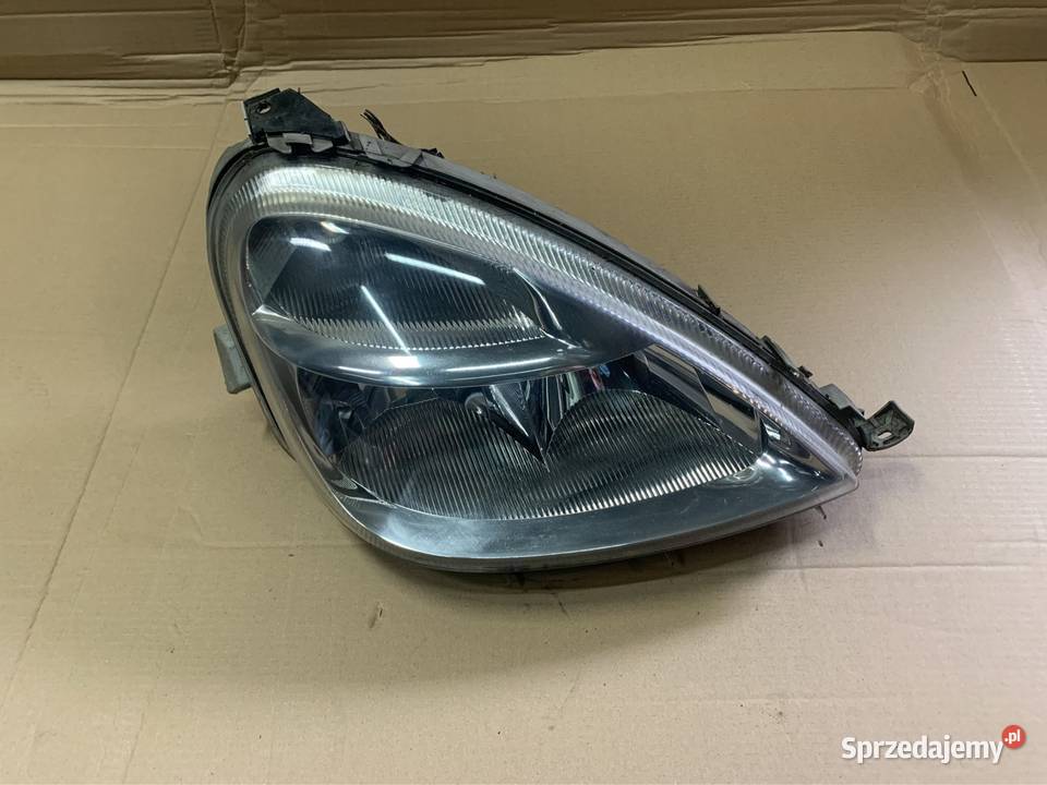 A1688201861 lampa przód prawa mercedes a klasa osobowe Szczecin