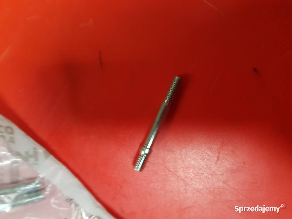 82014252 Śruba dwustronna CNH Holland