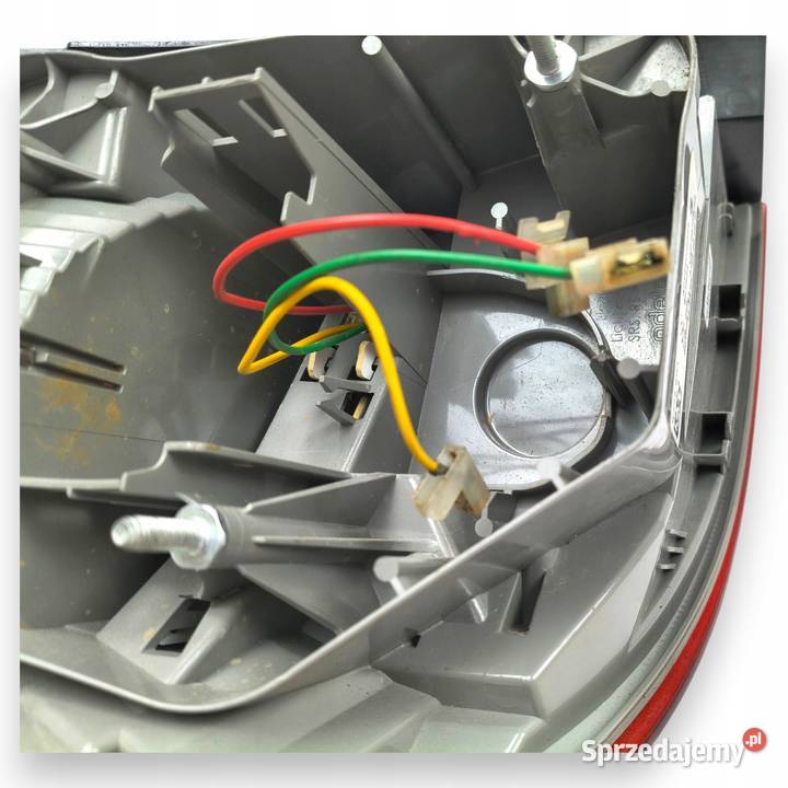 LAMPA PRAWA Mercedes W246 tylna tylnia prawy tył lubelskie sprzedam