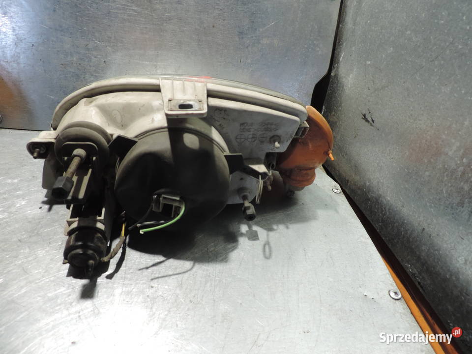 Lampa reflektor prawy przód FIAT SEICENTO małopolskie