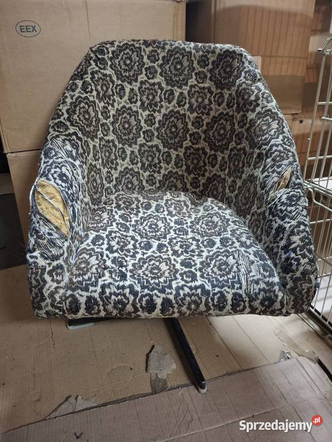 Fotel kręcony PRL do renowacji sprzedam