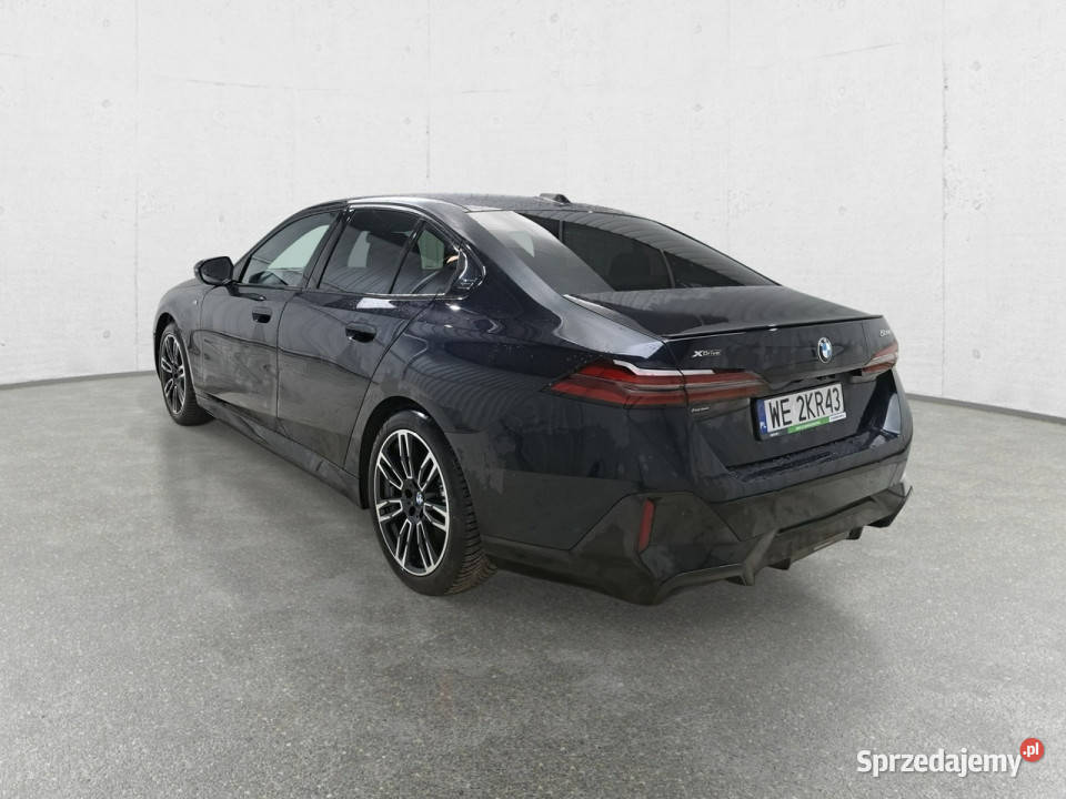 BMW 520 G60 2023 Komorniki