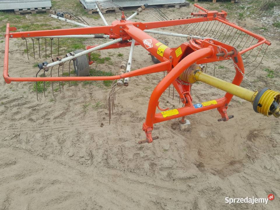 Zgarniarka kuhn ga300