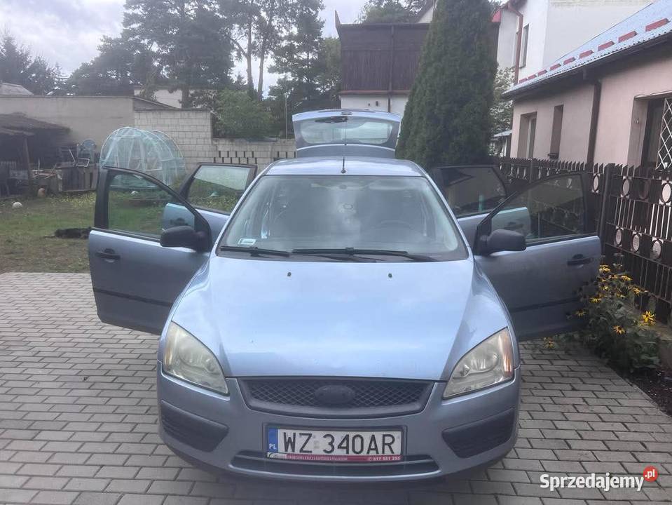 Ford Focus Mk2 20 Sprzedam Forda Combi 2006 niebieski Józefów