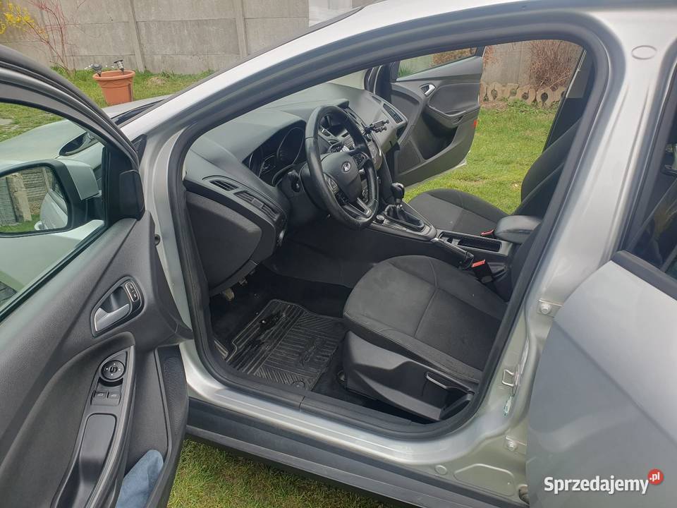 Ford focus 15 95 2015r 1rej marzec 2016r zamiana Focus Bęczków