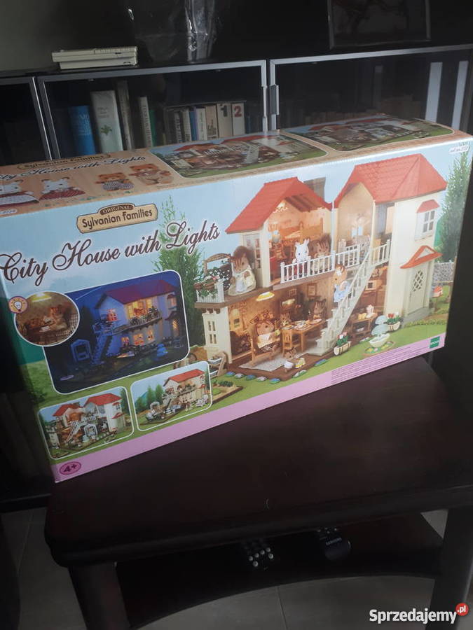 SYLVANIAN FAMILIES MIEJSKI DOMEK Z OŚWIETLENIEM Figurki pomorskie
