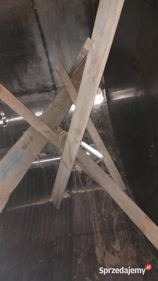 zbiornik kwasoodporny izolowany V 50m3 z Wtelno