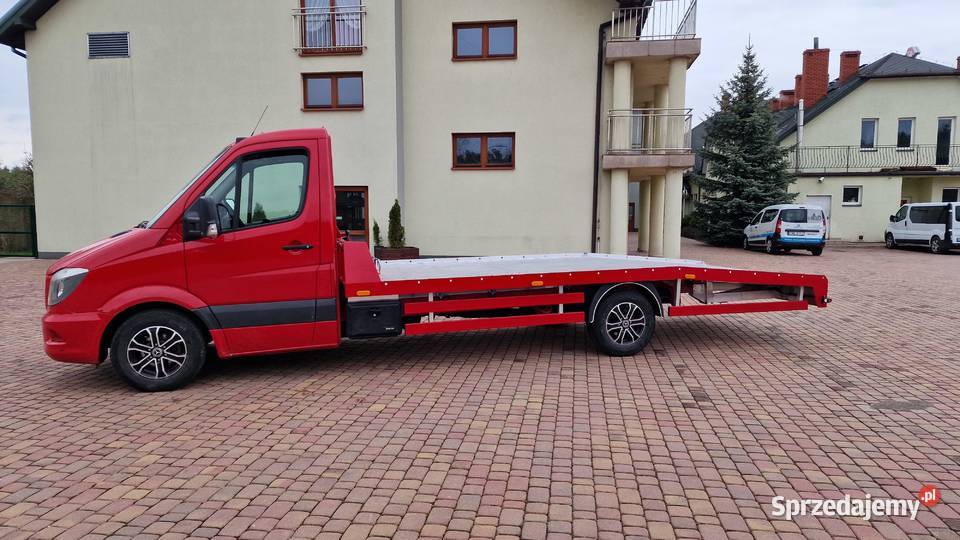 Zabudowa Mercedes Sprinter Laweta Najazd Rok produkcji 2022 Kielce