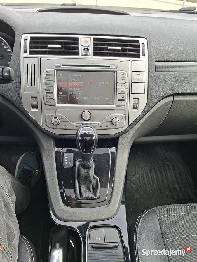 FORD KUGA STLINE INDIVIDUAL 44 AUTOMAT KEYLESS