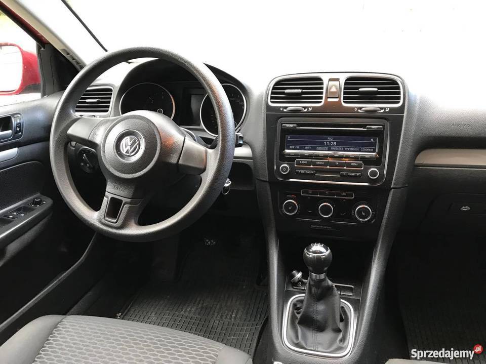 Golf VI KOMBI 16 TDI 90 salonowy 2011r welurowa tapicerka Gdynia