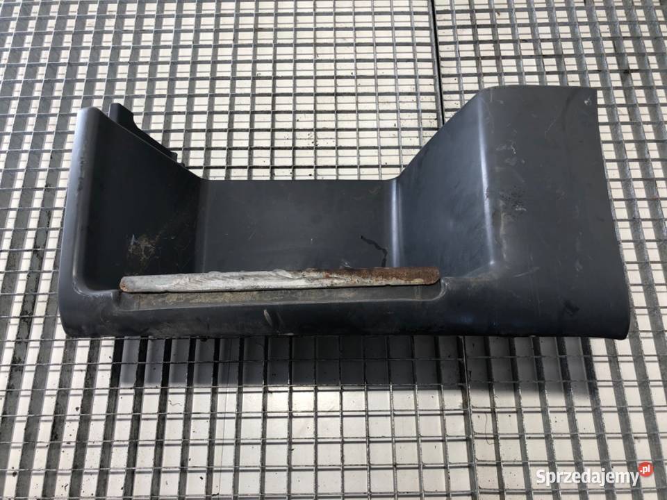 STOPIEŃ KABINY LEWY MAN TGX I 18 441 Progi