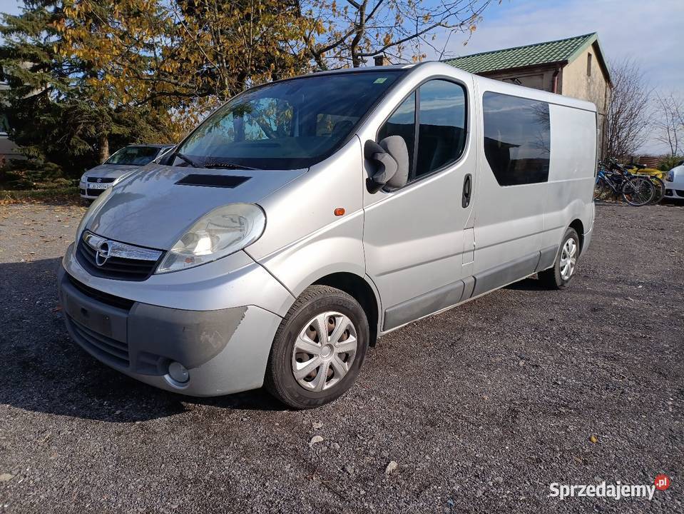 Opel Vivaro brygadowka L2 H1 5 osobowy