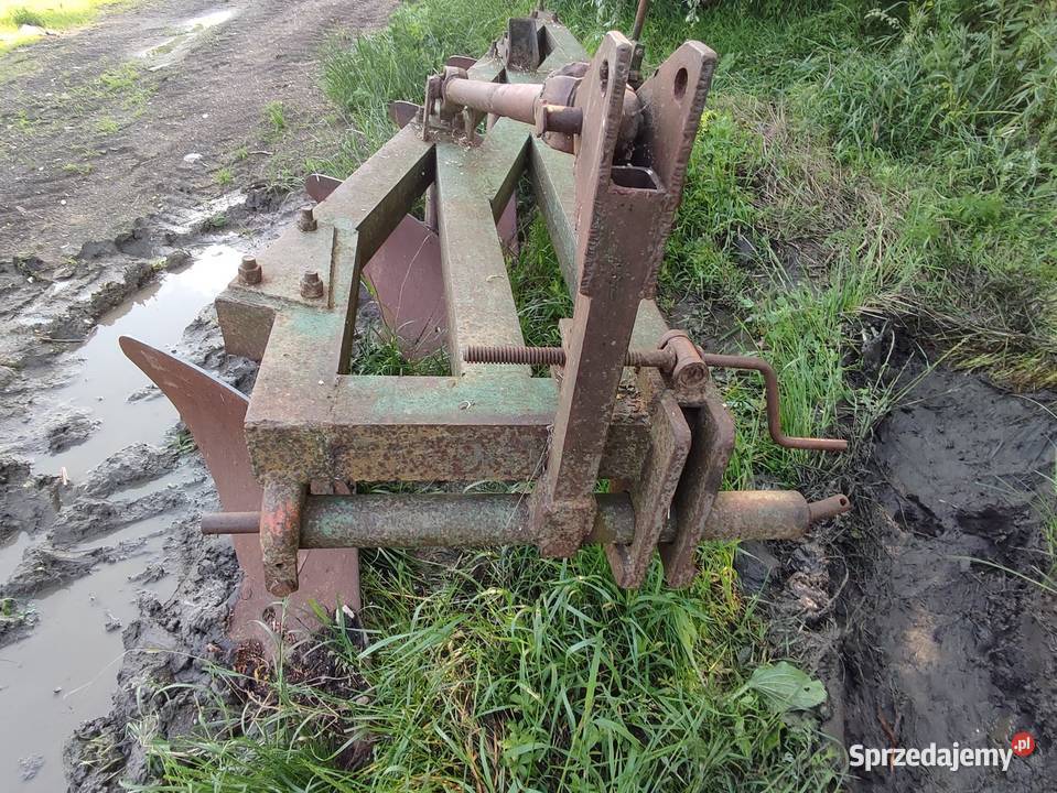 sprzedam pług 4 skibowy nieuszkodzony Szprudowo