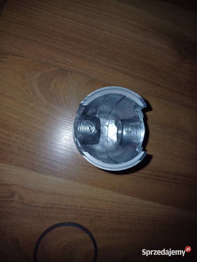 Tłok wsk 125 nominał z pierścieniami Świdnica Polska