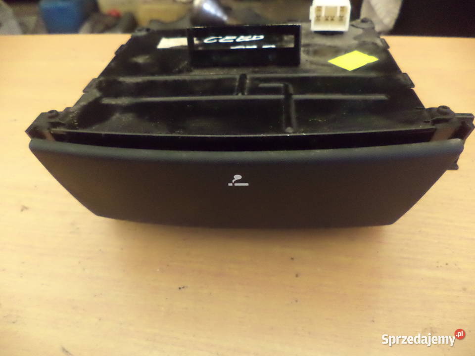 KIA CEED 2008 2007 POPIELNICZKA PRZOD PRZEDNIA Turek