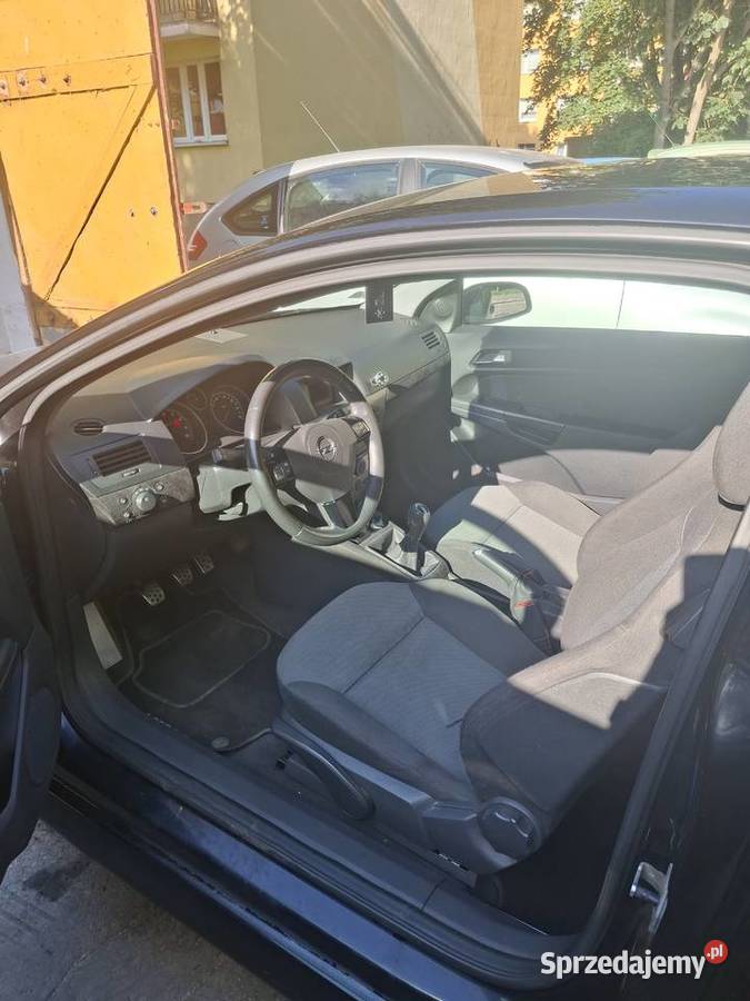 Opel Astra H GTC 16 2006r 215 przebiegu Wałbrzych