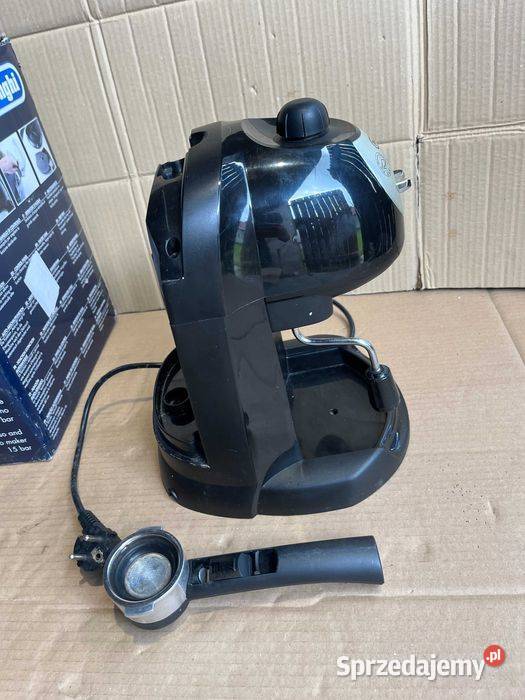 Kolbowy ekspres ciśnieniowy DeLonghi EC 201CD Tuliszków