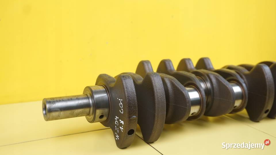 MERCEDES W204 18 CGI 11r 271820 wal korbowy