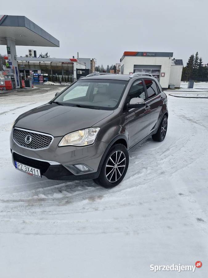 Ssangyong korando 4x4 20 exdi 175 2012 r SUV Murowana Goślina sprzedam