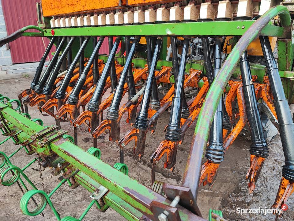 Siewnik AMAZONE 25 m D7 małopolskie Miechów-Charsznica sprzedam