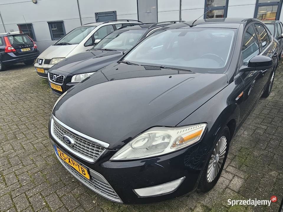 Ford Mondeo 20 benz 145 lakier metallic