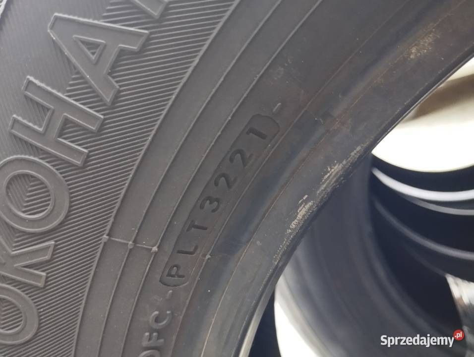 Opony letnie Yokohama 22560r17 bluearth e70 99h 17cale Białystok