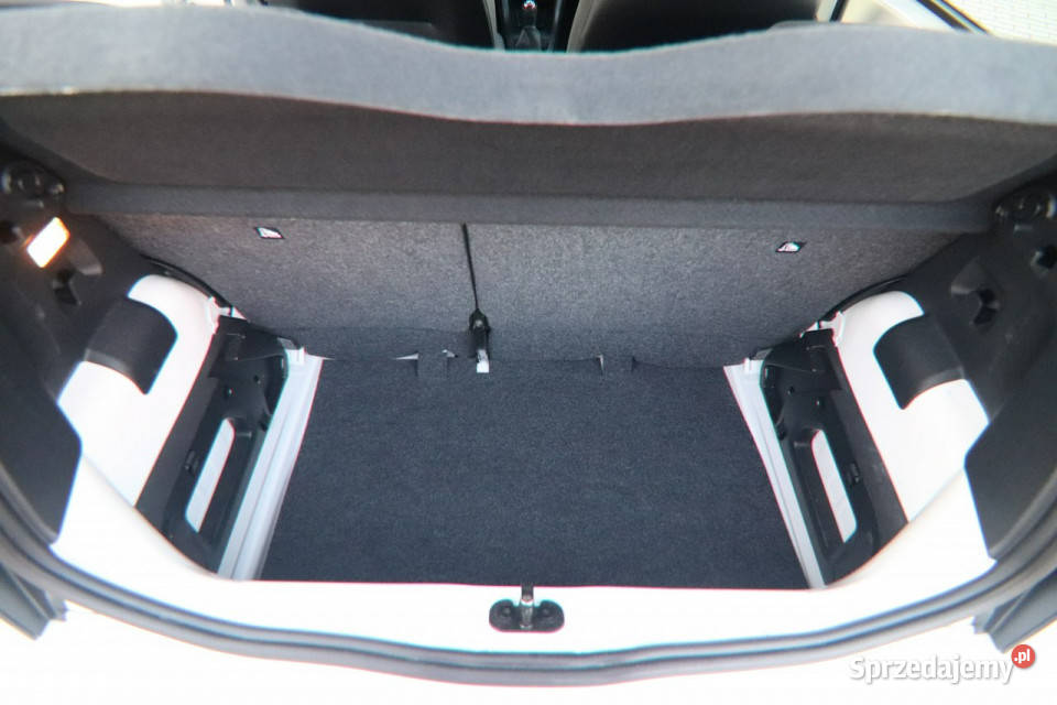 Volkswagen Up 1właścicielkrajowy serwisowany światła do jazdy dziennej Opole