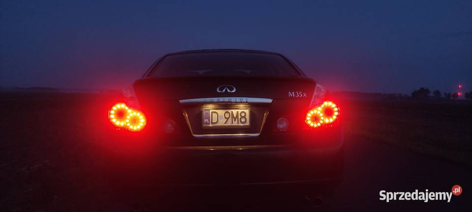 Infiniti m35x 280 napęd na 4 koła nagłośnienie poduszka powietrzna Buczyna