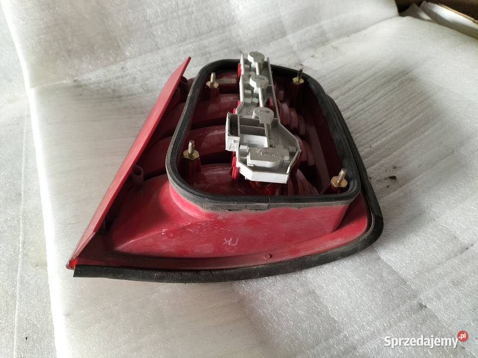 Lampa Tył Skoda Fabia I lewa ZSB 6Y9945096 osobowe Kamień-Kolonia