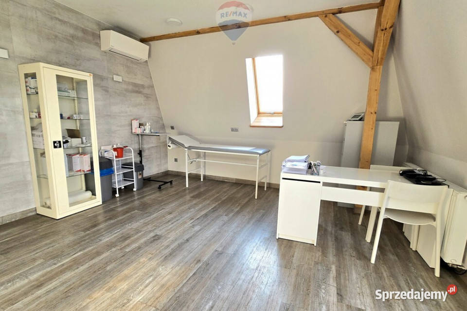 Smochowice elegancki gabinet świetna klimatyzacja Nieruchomości Poznań sprzedam