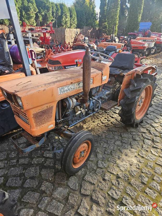 Kubota L2000 20 traktor ogrodniczy japoński