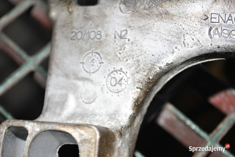 Podpora skrzyni łapa tylna skrzyni 6hp19 BMW E60 Poręba sprzedam