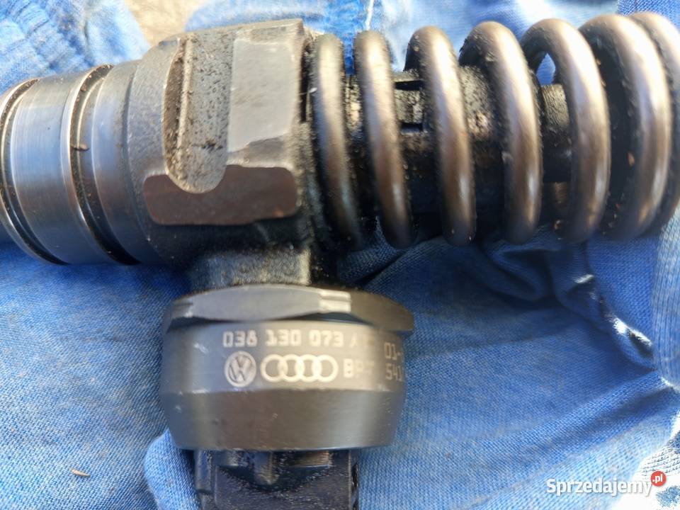 Pompowtryski Bosch VW038130073