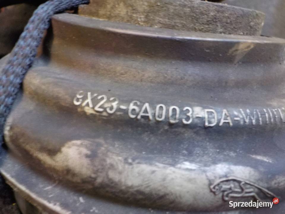 JAGUAR XF 27 TD V6 09r 207 7G poduszka silnika